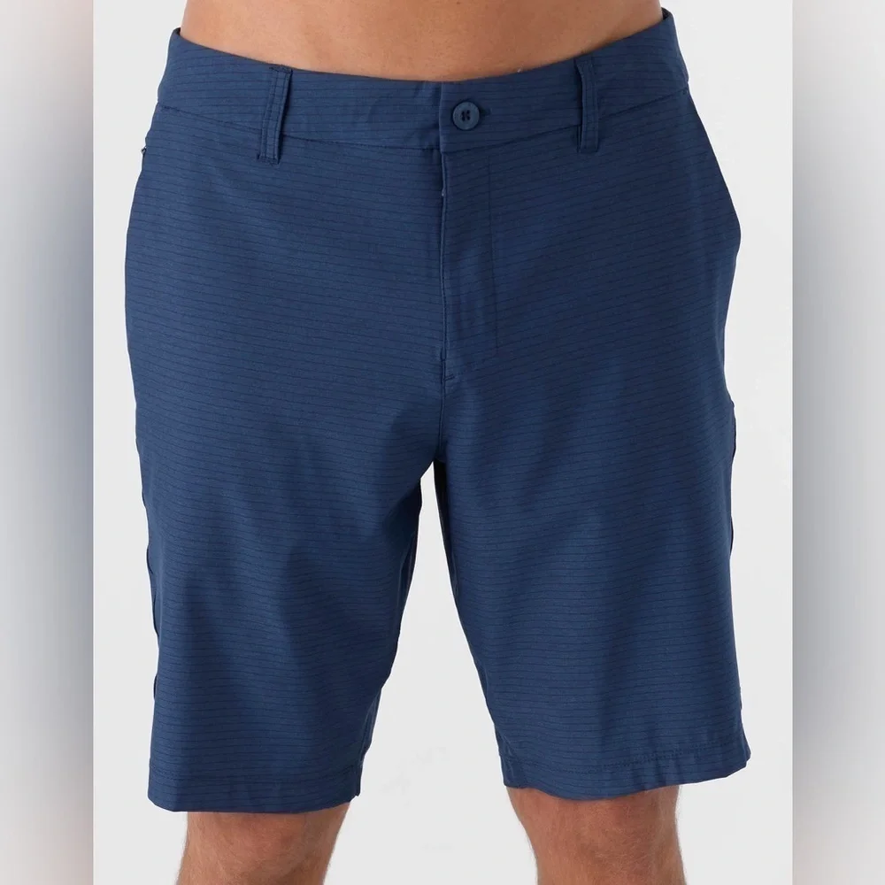 Hang Ten‎ mens flat front blue plaid hybrid shorts Sz-32. X15